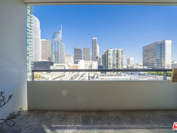 600 W 9th Street 1502, Los Angeles CA 90015