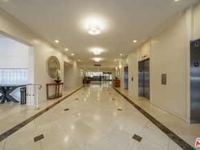 600 W 9th Street 1502, Los Angeles CA 90015