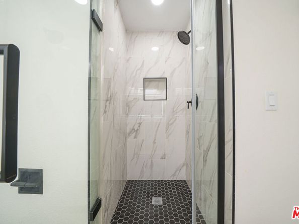 600 W 9th Street 1502, Los Angeles CA 90015