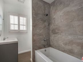 4215 W 58th Place, Los Angeles CA 90043