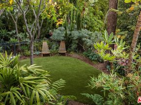 6823 Iris Circle, Los Angeles CA 90068