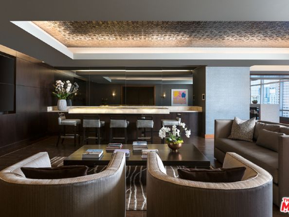 900 W Olympic 32K, Los Angeles CA 90015