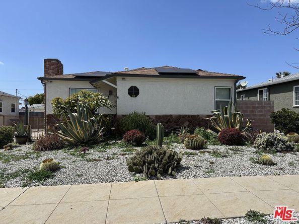 10515 S Manhattan Place, Los Angeles CA 90047