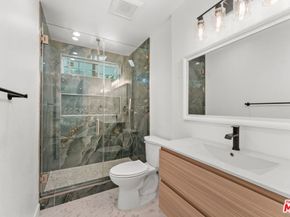 4800 Topeka Drive, Tarzana CA 91356