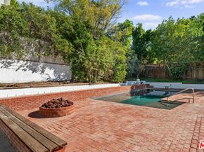 4800 Topeka Drive, Tarzana CA 91356