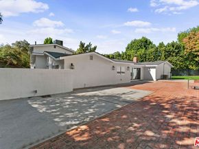 4800 Topeka Drive, Tarzana CA 91356