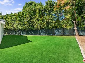 4800 Topeka Drive, Tarzana CA 91356