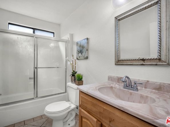 14804 Magnolia Boulevard 12, Sherman Oaks CA 91403