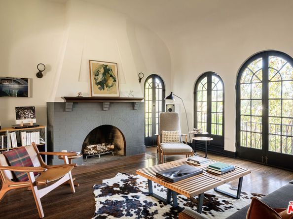 2073 N Catalina Street, Los Angeles CA 90027