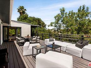 3375 Coldwater Canyon Avenue, Studio City CA 91604