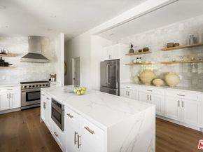 3375 Coldwater Canyon Avenue, Studio City CA 91604