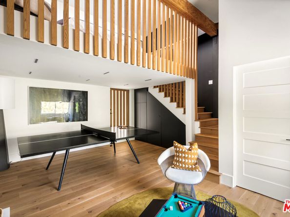 3375 Coldwater Canyon Avenue, Studio City CA 91604