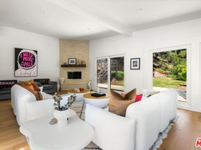 3375 Coldwater Canyon Avenue, Studio City CA 91604
