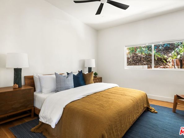 3375 Coldwater Canyon Avenue, Studio City CA 91604