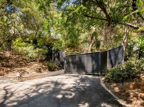 3375 Coldwater Canyon Avenue, Studio City CA 91604
