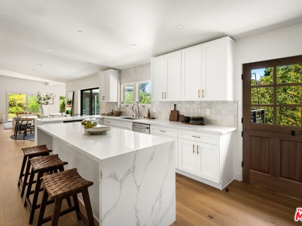 3375 Coldwater Canyon Avenue, Studio City CA 91604