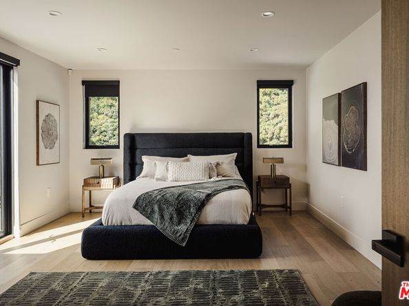 2749 Tilden Avenue, Los Angeles CA 90064