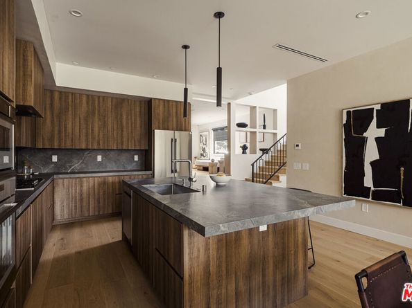 2749 Tilden Avenue, Los Angeles CA 90064