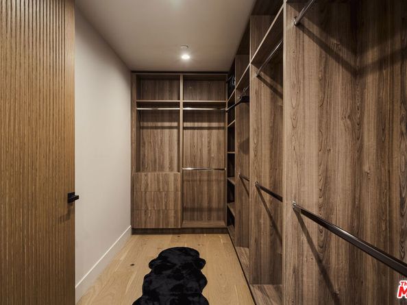 2749 Tilden Avenue, Los Angeles CA 90064