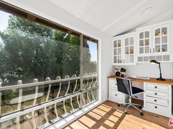 12720 Burbank Boulevard 318, Valley Village CA 91607