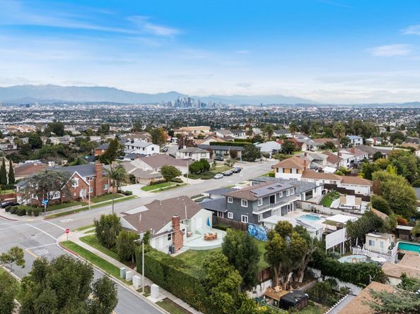 4180 Mount Vernon Drive, View Park CA 90008