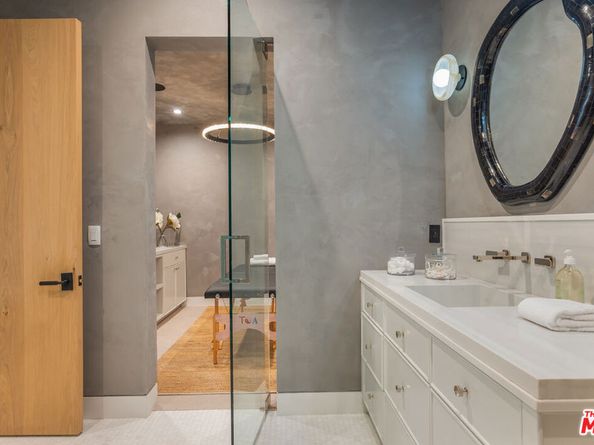 1220 Corsica Drive, Pacific Palisades CA 90272