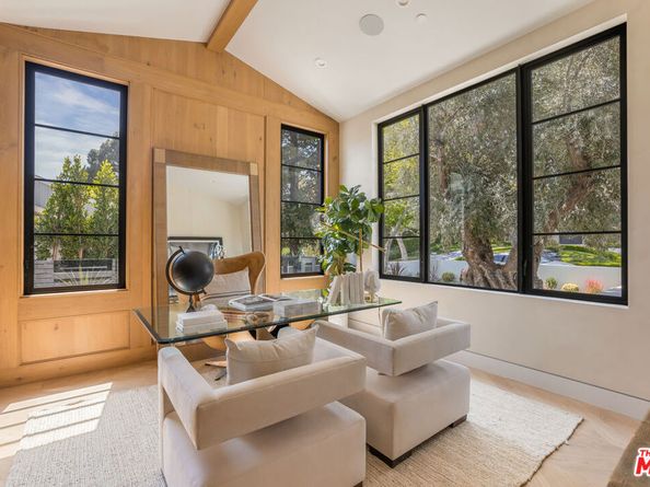 1220 Corsica Drive, Pacific Palisades CA 90272