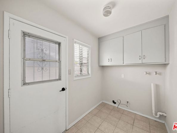 2922 Eckleson Street, Lakewood CA 90712