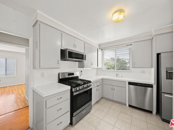 2922 Eckleson Street, Lakewood CA 90712