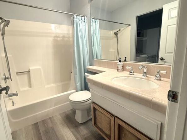 1306 W Park Western Drive 137, San Pedro CA 90732