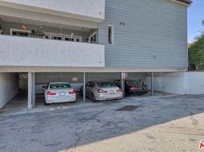 2021 California Avenue 20, Santa Monica CA 90403