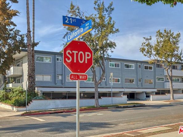 2021 California Avenue 20, Santa Monica CA 90403