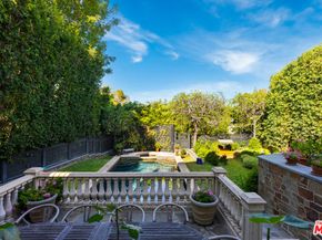 320 Hilgard Avenue, Los Angeles CA 90024