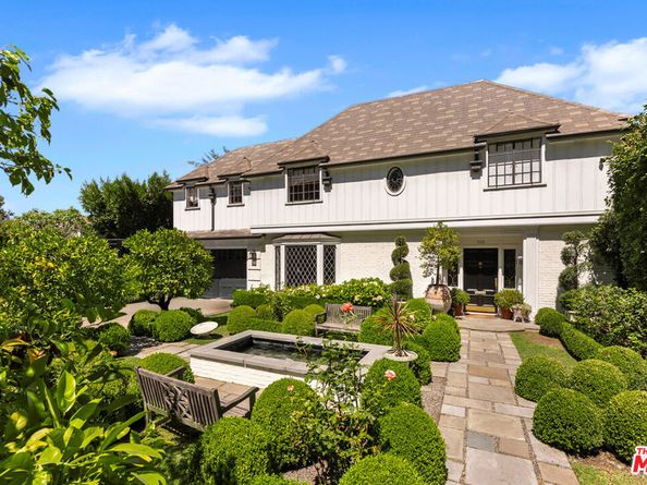 320 Hilgard Avenue, Los Angeles CA 90024