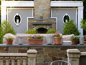 320 Hilgard Avenue, Los Angeles CA 90024