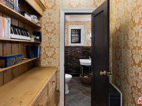 320 Hilgard Avenue, Los Angeles CA 90024