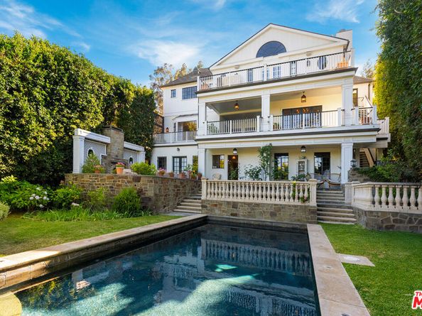 320 Hilgard Avenue, Los Angeles CA 90024