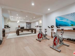 427 N Bundy Drive, Los Angeles CA 90049