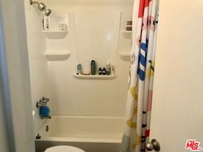 834 Laguna Avenue, Los Angeles CA 90026