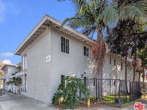 902 E 17th Street, Santa Ana CA 92701