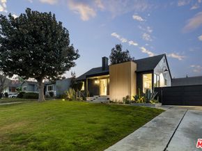 3841 S Redondo Boulevard, Los Angeles CA 90008