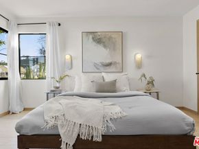 3841 S Redondo Boulevard, Los Angeles CA 90008