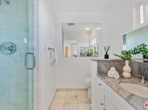 4799 Bonvue Avenue, Los Angeles CA 90027