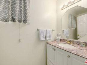 9152 Vincente Way, North Hills CA 91343