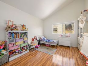 9152 Vincente Way, North Hills CA 91343