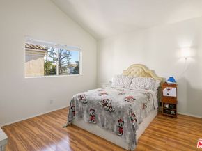 9152 Vincente Way, North Hills CA 91343