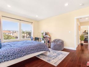 907 Westchester Place, Los Angeles CA 90019