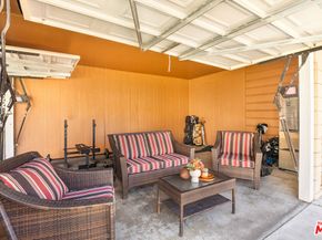 907 Westchester Place, Los Angeles CA 90019