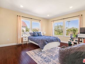 907 Westchester Place, Los Angeles CA 90019