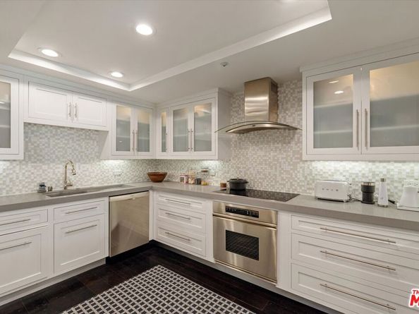 10520 Wilshire Boulevard 1102, Los Angeles CA 90024